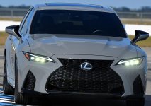 Lexus IS 500 F Sport Performance Launch Edition 2024