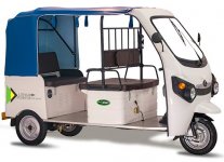 Kinetic Green Safar Smart E Rickshaw